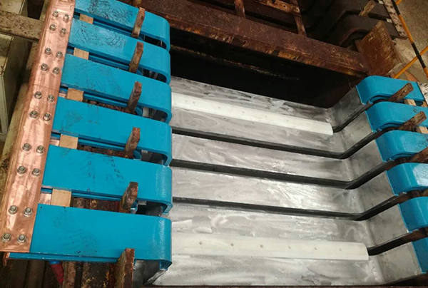 用戶現(xiàn)場服務